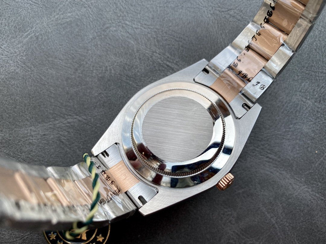 SKY-DWELLER TWO-TONE 42 ROSE GOLD BEZEL GREY DIAL