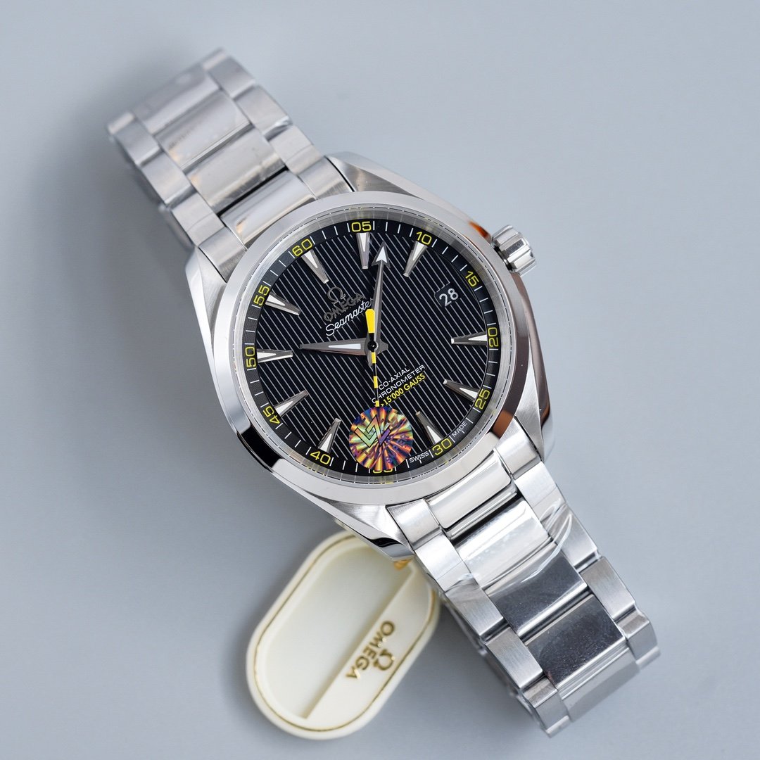 SEAMASTER AQUA TERRA 150M CO-AXIAL 41MM GAUSS-BUMBLEBEE