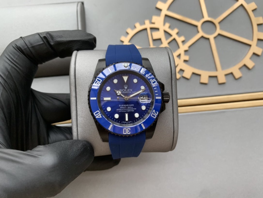 SUBMARINER DATE 41 BLACK CASE BLUE DIAL