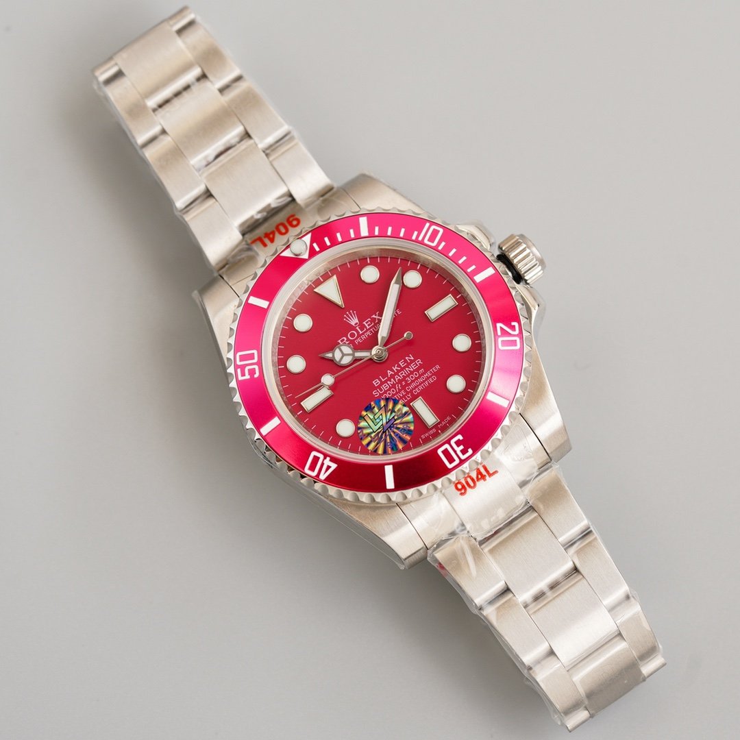 SUBMARINER 40 CUSTOM DARK PINK BEZEL