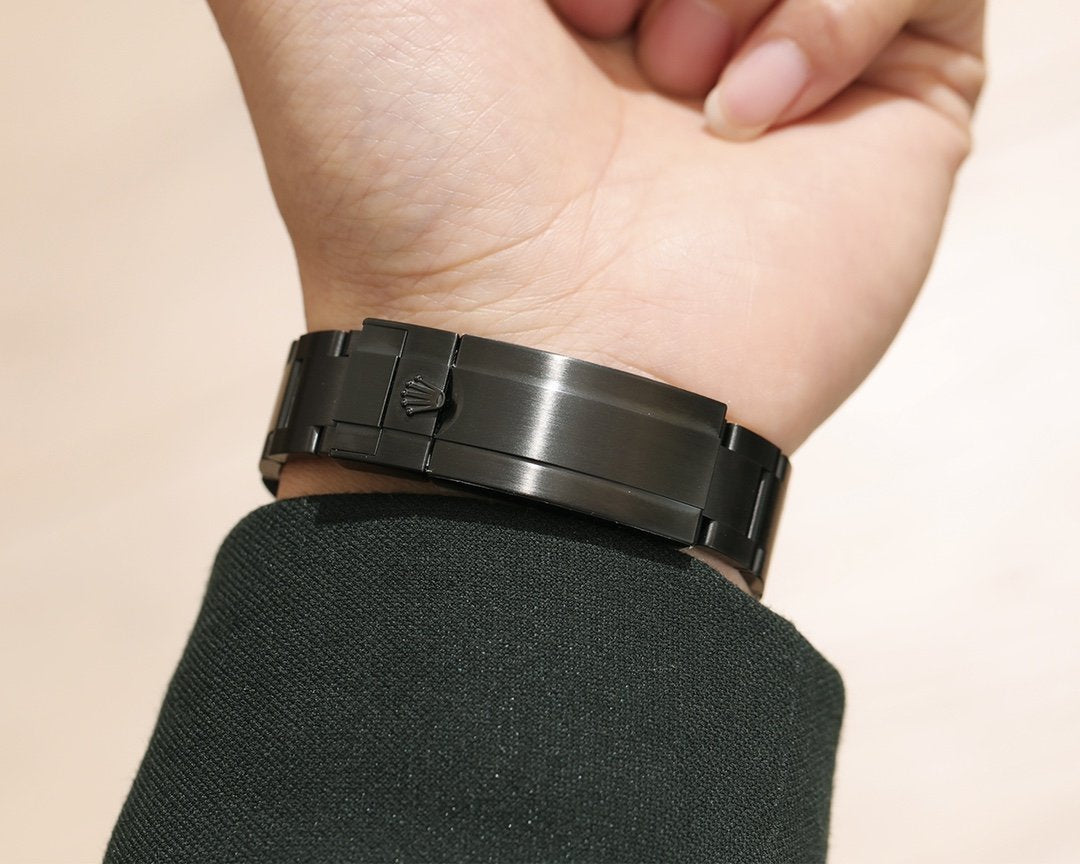 SUBMARINER 40MM CUSTOM ALL BLACK GREEN BEZEL