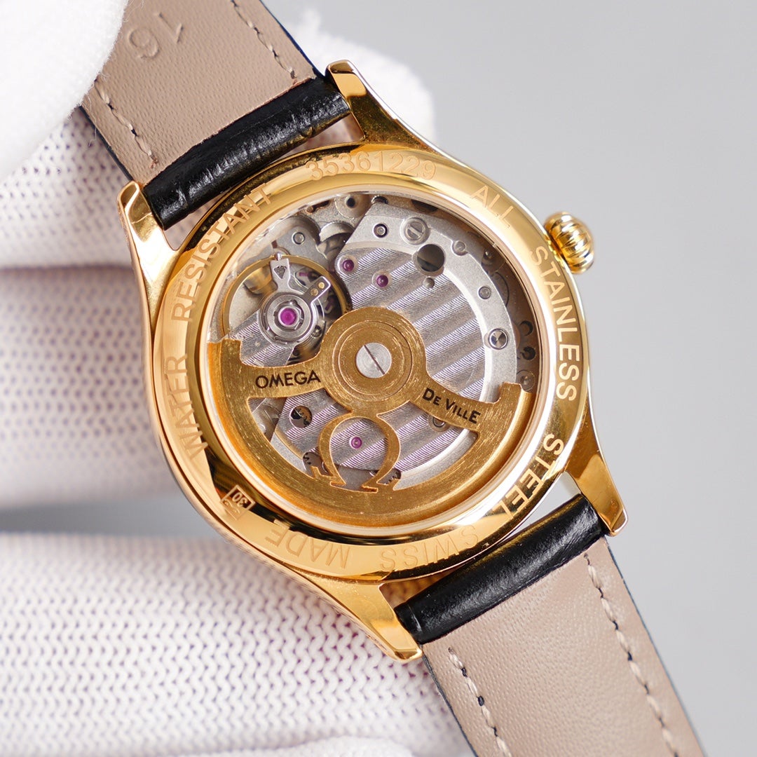 CONSTELLATION 33MM AUTOMATIC GOLD DIAMOND BEZEL