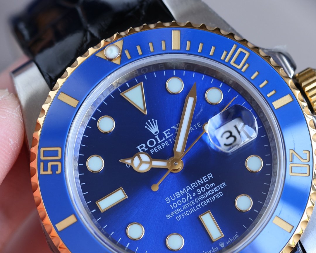 SUBMARINER DATE 40 STEEL CASE GOLD BLUE CERAMIC LEATHER