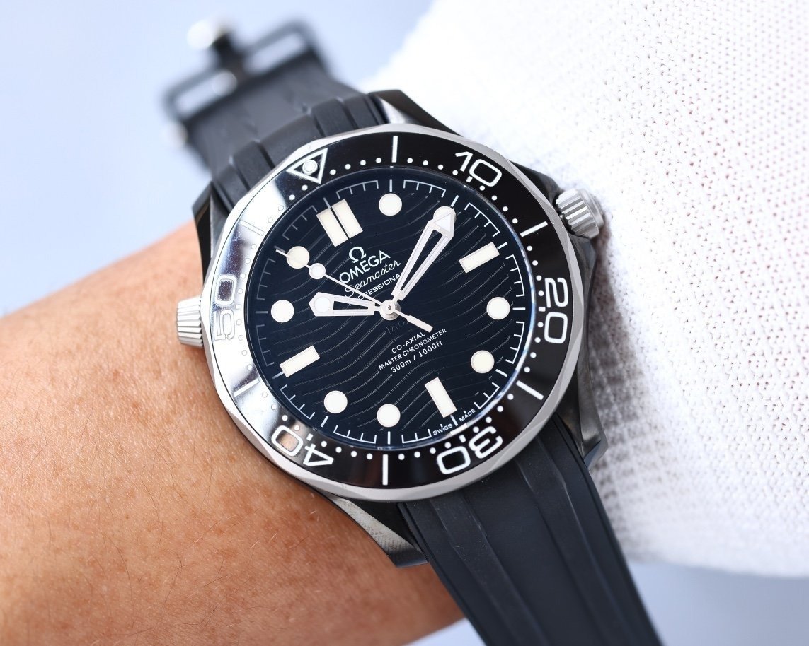 SEAMASTER PROFESSIONAL 300M DIVER BLACK CASE LIMITED EDITION