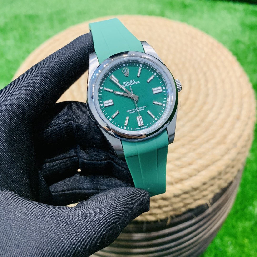 OYSTER PERPETUAL 41MM RUBBER STRAP