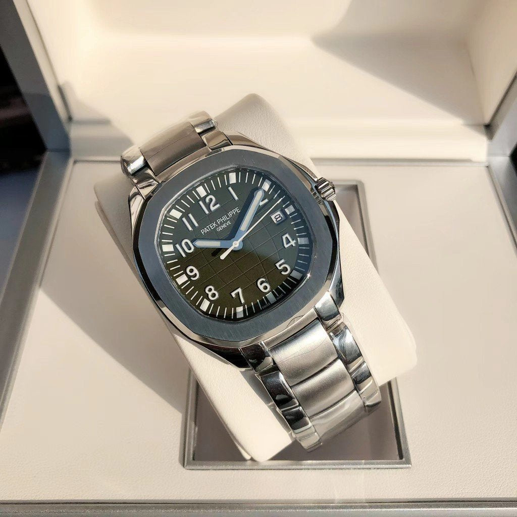 AQUANAUT STAINLESS STEEL KHAKI DIAL
