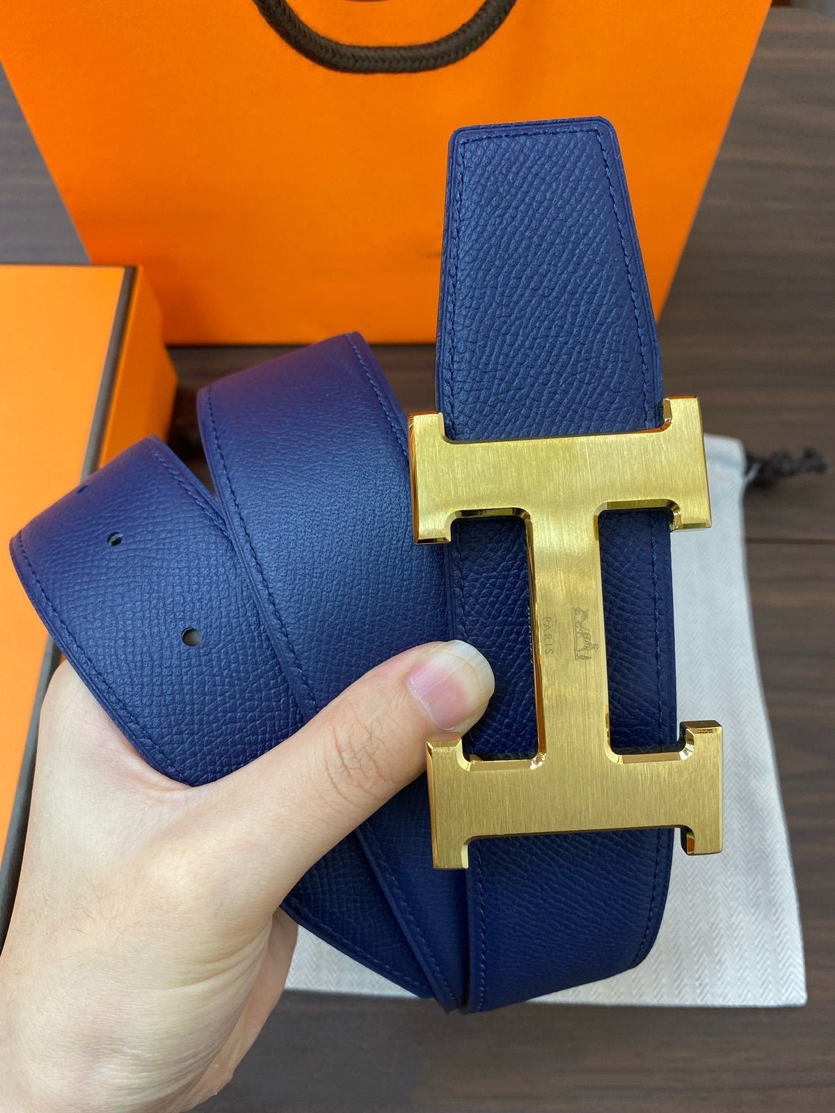 H CONTANCE BELT 38MM GOLD BUCKLE BLUE BLACK LEATHER