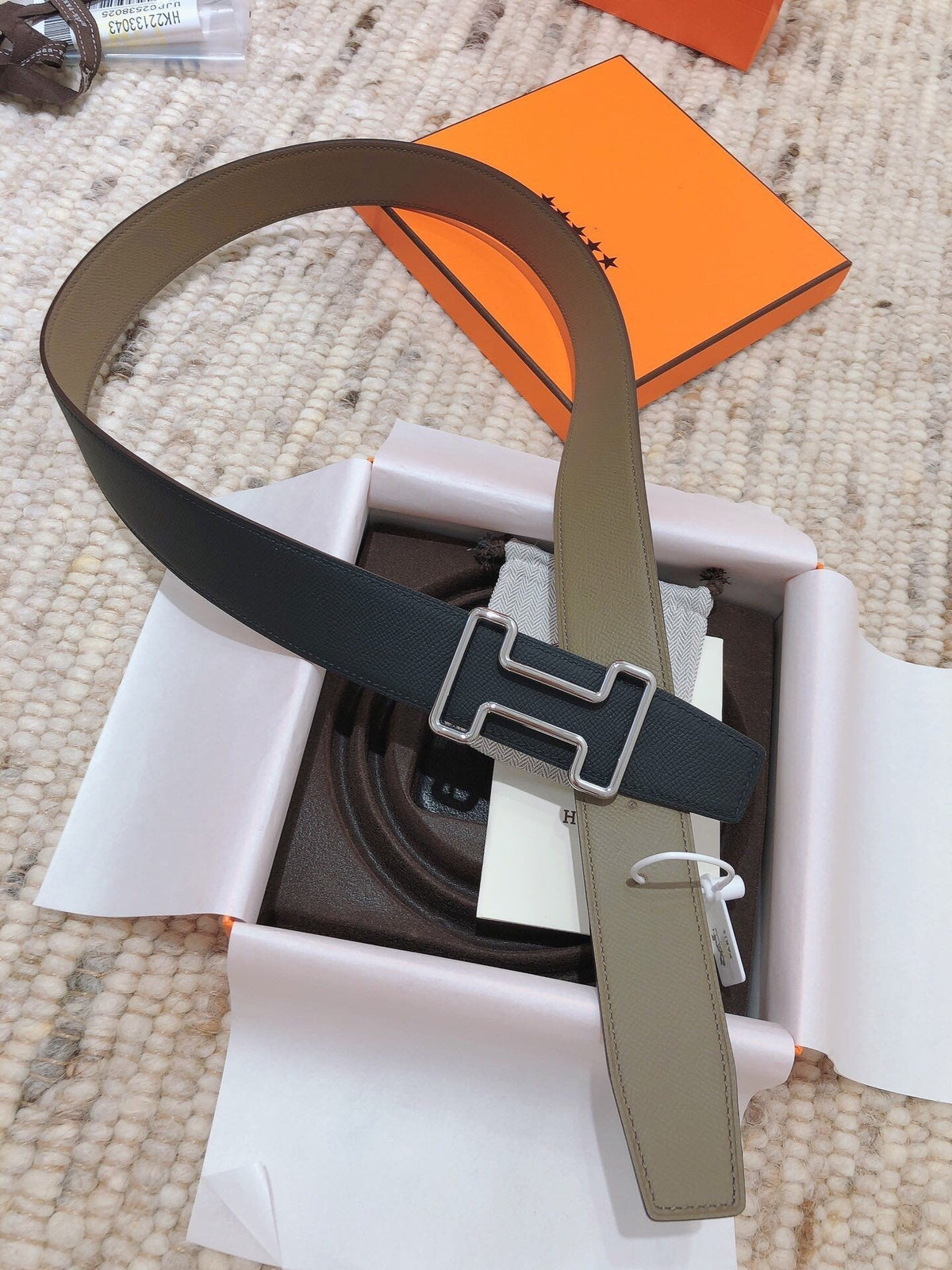H TONIGHT BELT 38MM GOLD PRUSSIAN BLUE LEATHER