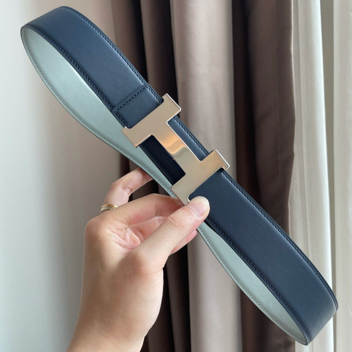 H CONSTANCE BELT 38MM SILVER BUCKLE PRUSSIAN BLUE SKY BLUE LEATHER
