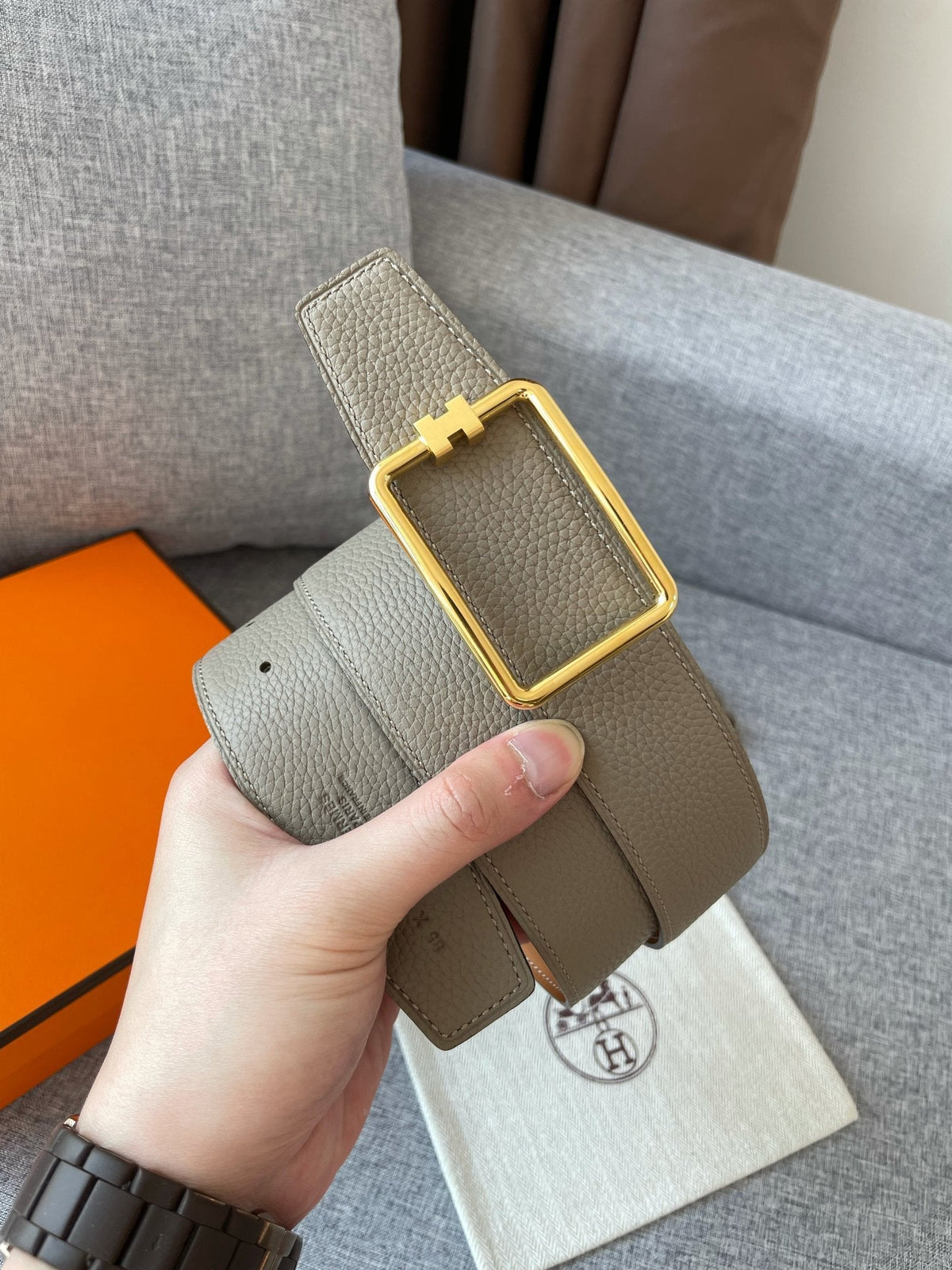 H TUBE BELT 38MM GOLD BUCKLE TIN GREY GOLD LEATHER