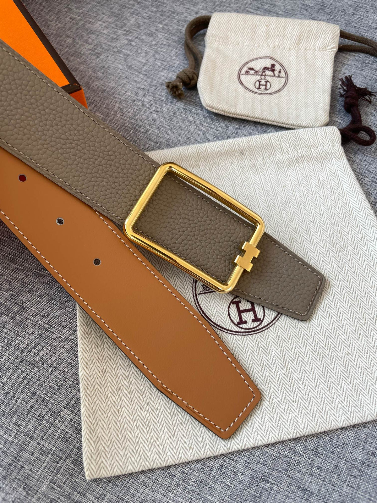 H TUBE BELT 38MM GOLD BUCKLE TIN GREY GOLD LEATHER