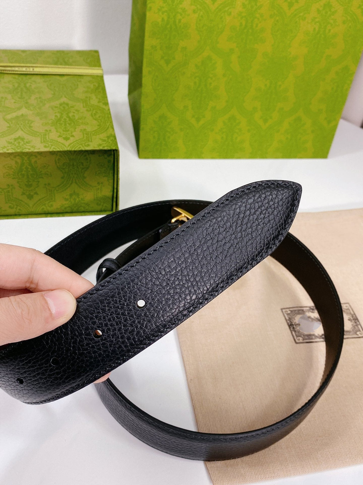 G BELT GOLD BUCKLE BLACK LEATHER 4.0CM
