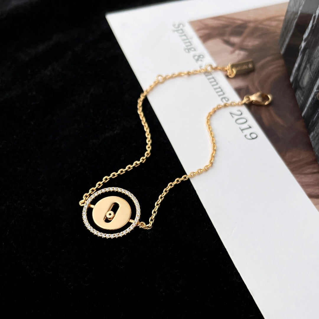 LUCKY MOVE DIAMOND BRACELET