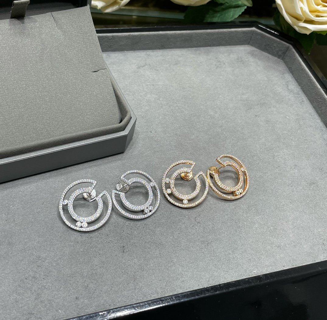 MOVE ROMANE HOOP EARRINGS