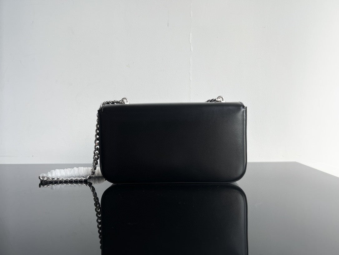 CLASSIC TRIOMPHE 20 BLACK CALFSKIN SILVER HARDWARE