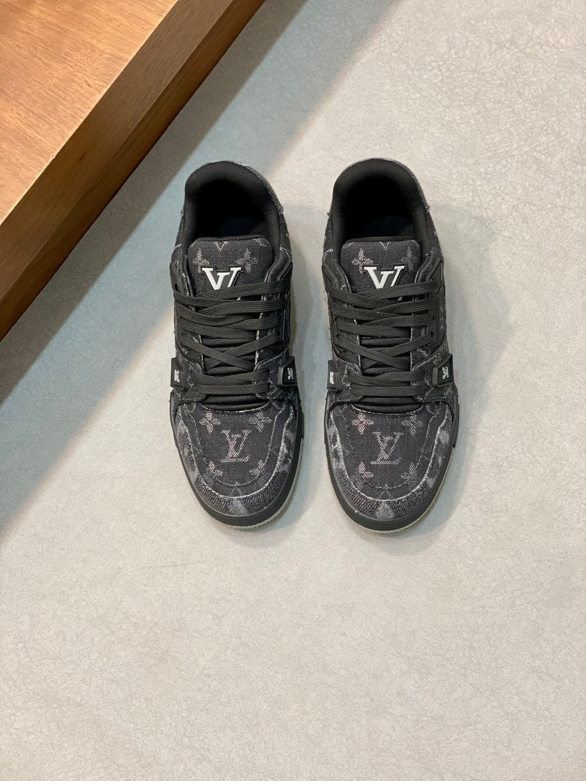 LV TRAINER SNEAKER MONOGRAM BLACK