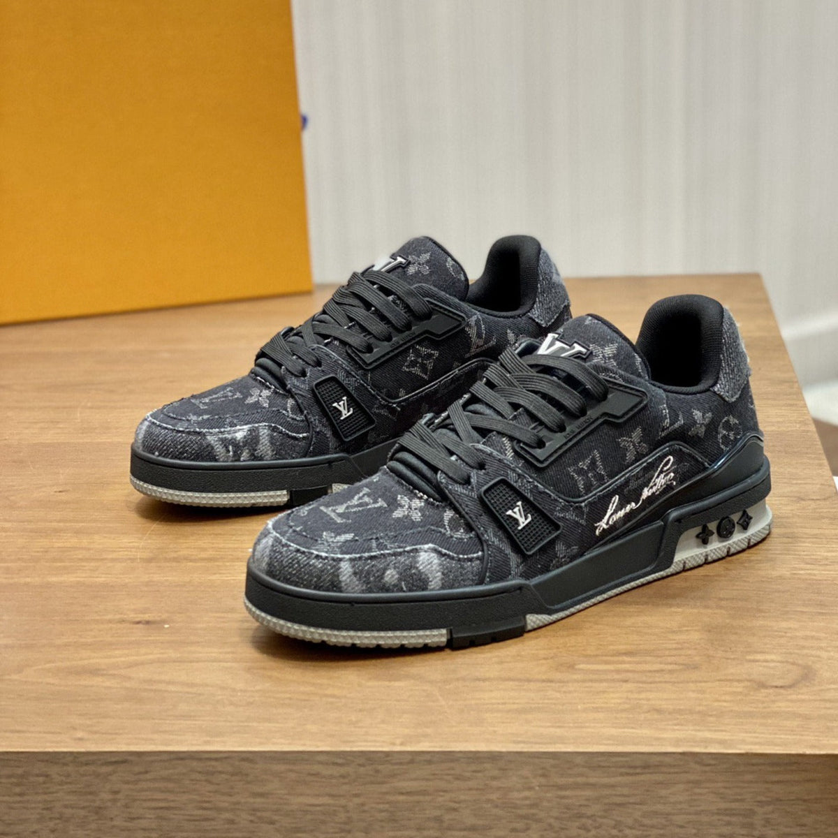 LV TRAINER SNEAKER MONOGRAM BLACK