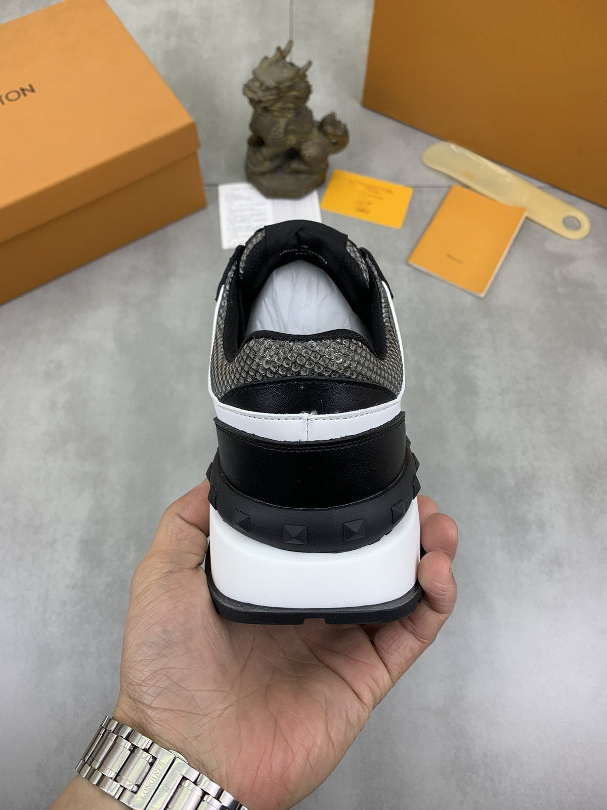 LV MONOGRAM SNEAKER BLACK AND BROWN