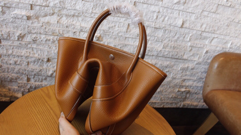 HM GARDEN PARTY 30 RUSSET CALFSKIN