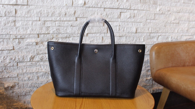 HM GARDEN PARTY 30 BLACK CALFSKIN