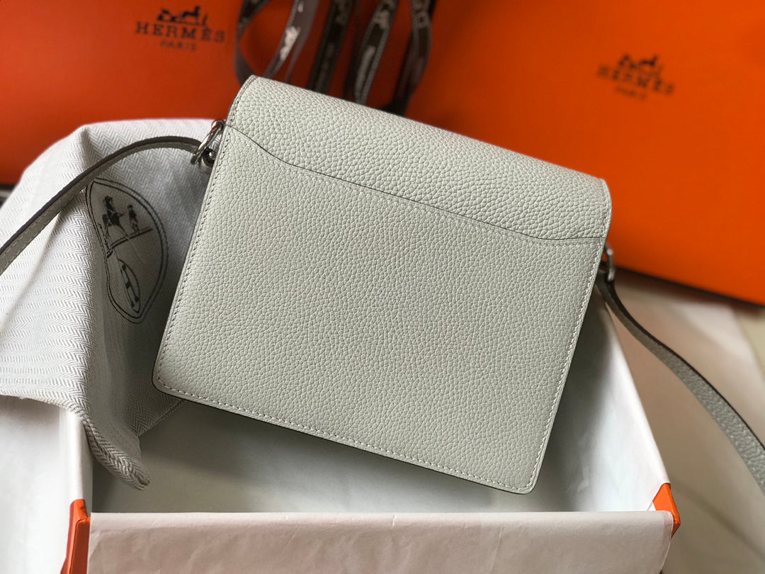 HM SAC ROULIS 18 WHITE TOGO LEATHER