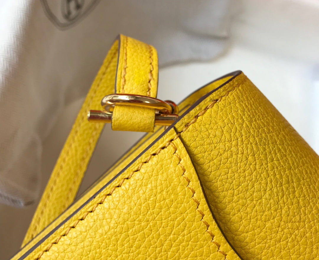 HM SAC ROULIS 19 LEMON TOGO LEATHER
