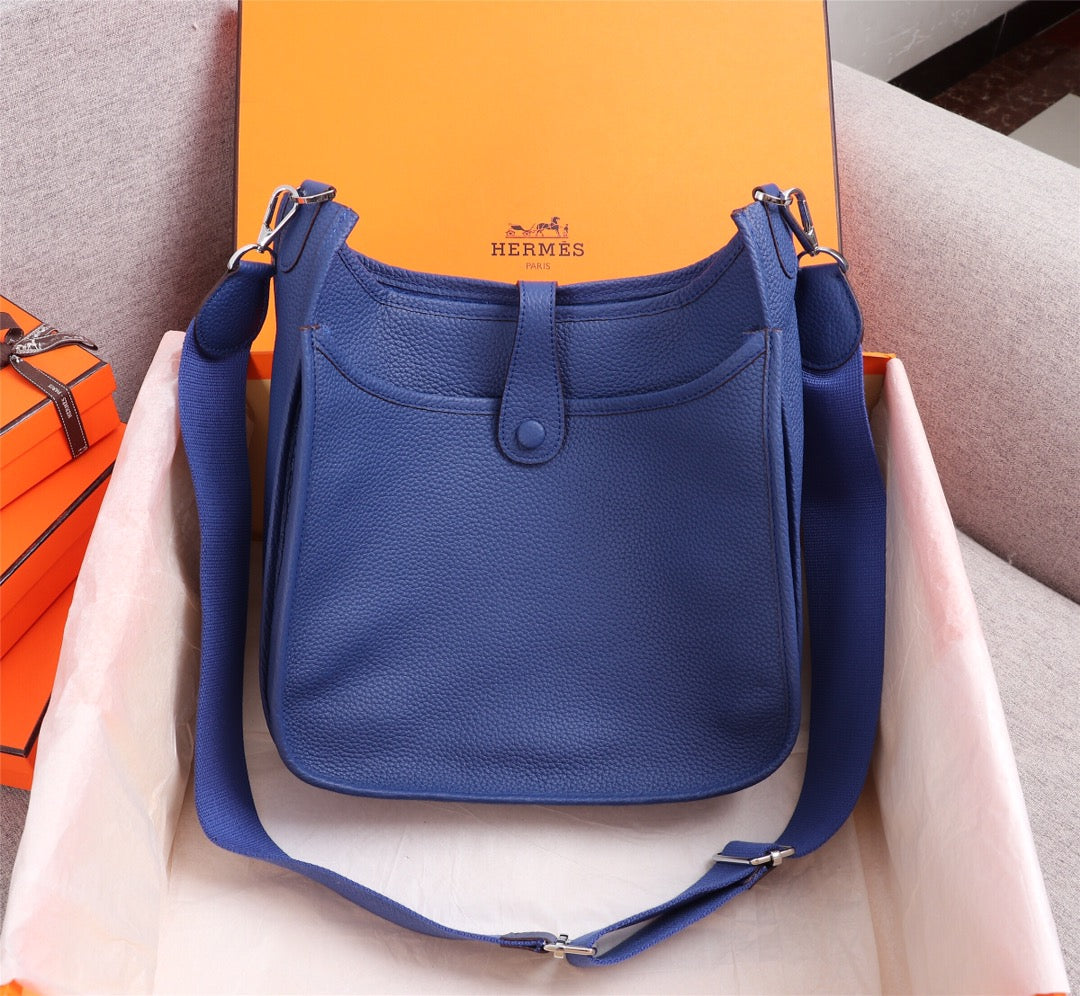 HM EVELYNE BAG 28 AZURE TOGO