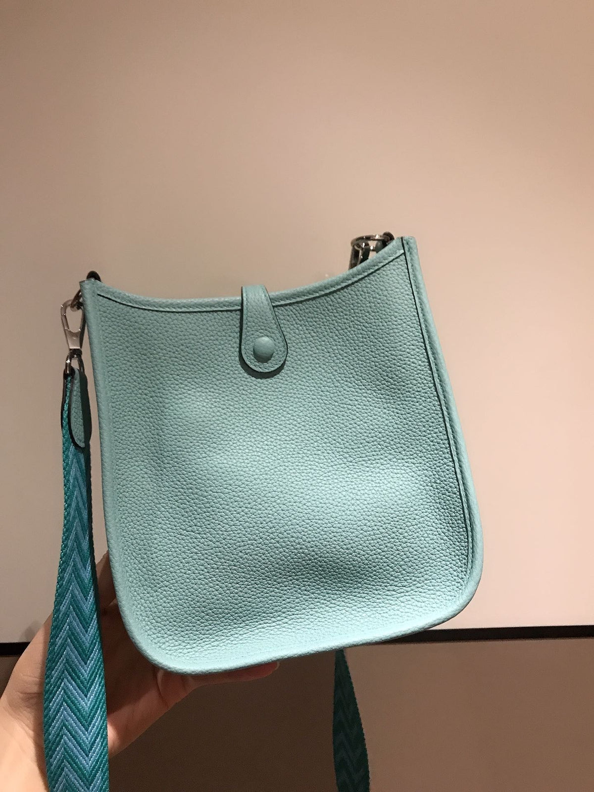 HM EVELYNE MINI 18 SAPPHIRE TOGO