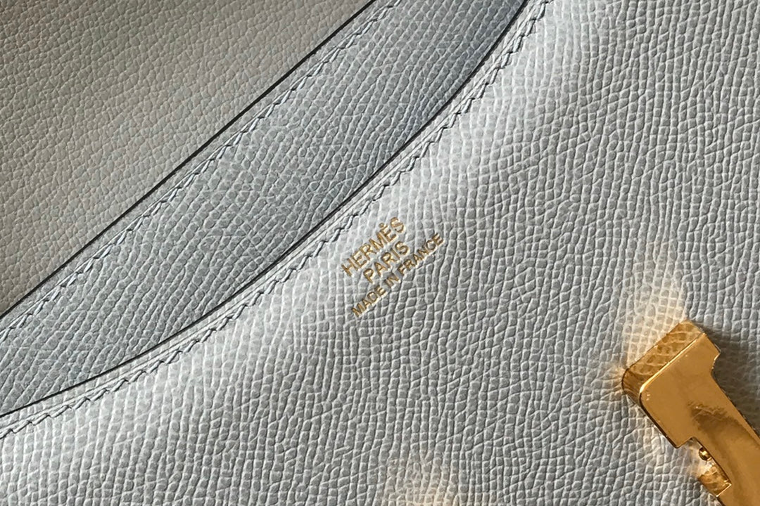 constance 24 bleu glacier epsom leather gold hardware