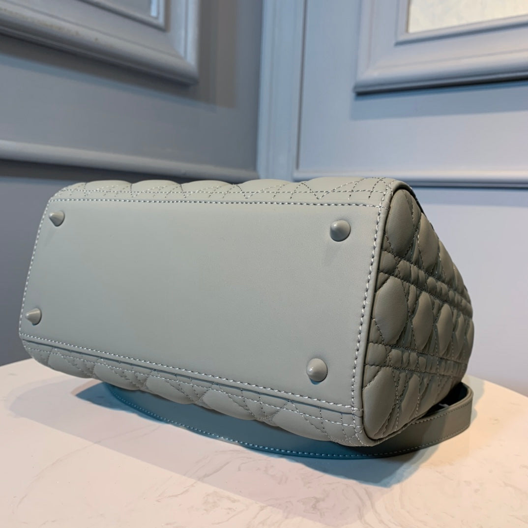 medium lady 24 matte grey calfskin matte grey hardware