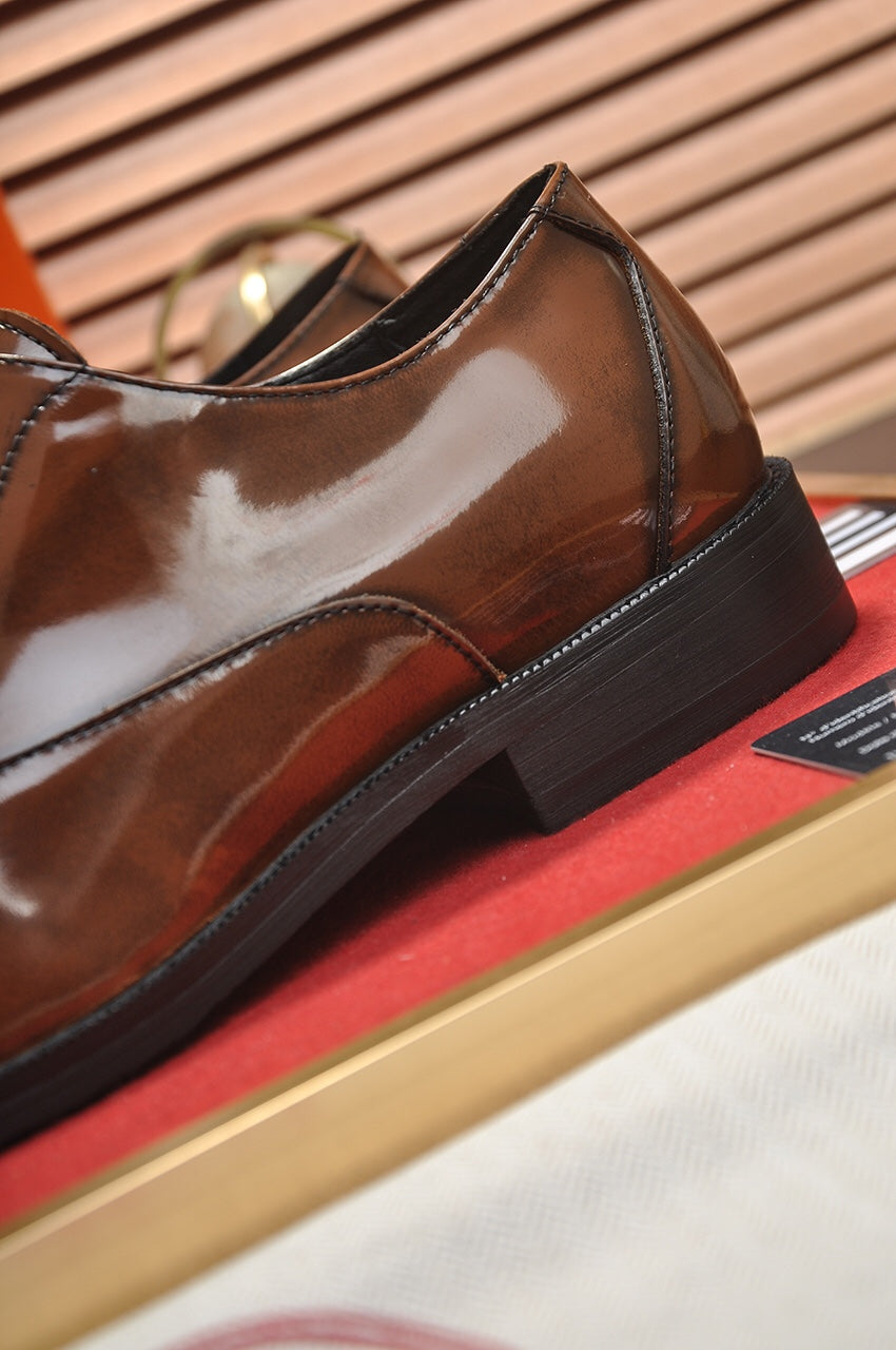 HM Men's Shoe Brown Patent Leather 526107
