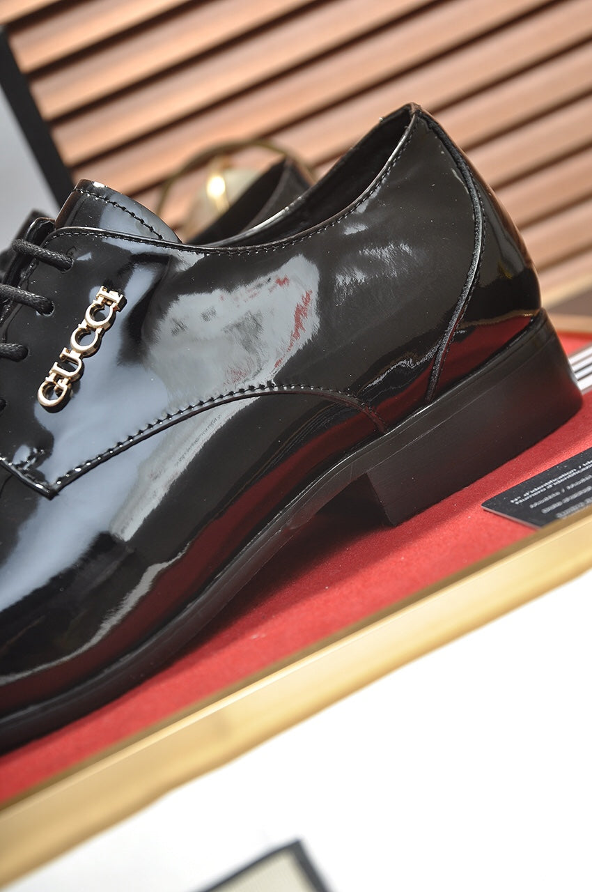 GG Men's Dress Shoe Black Patent Leather 512494