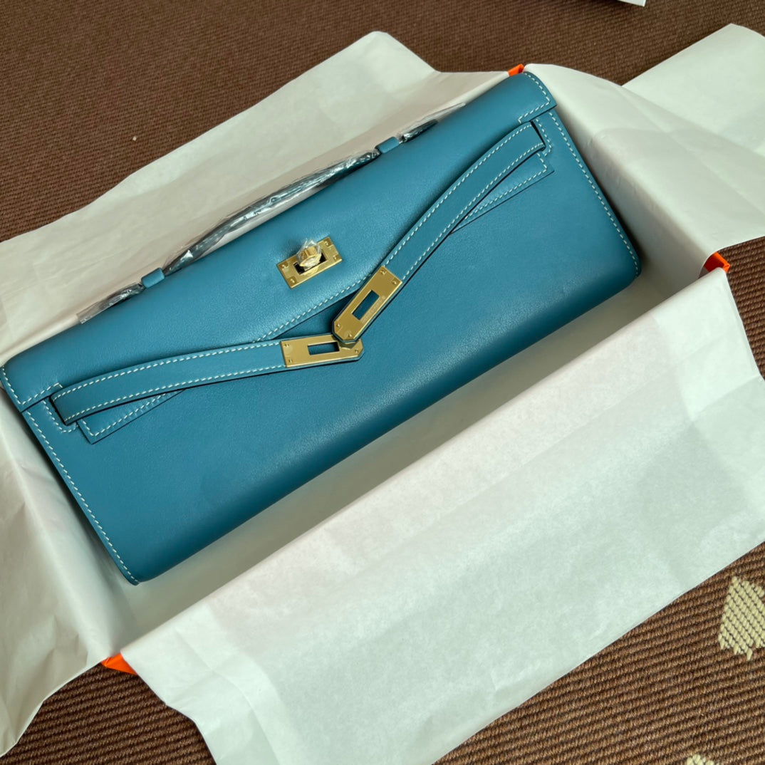 HM Kelly Cut 31cm Light Blue Swift Leather Ghw