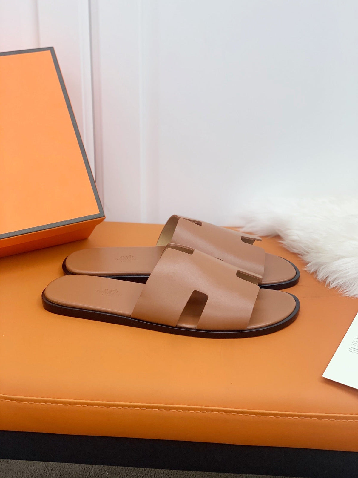 HM IZMIR SANDAL GOLD CALFSKIN