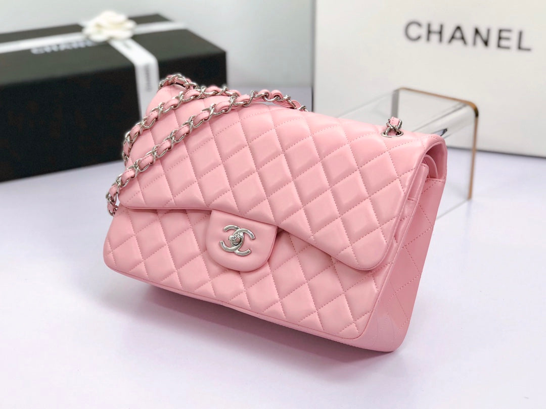 flap bag jumbo 30 pastel pink lambskin silver hardware