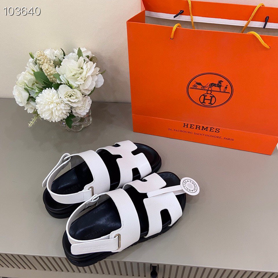 HM GENIUS SANDAL BLACK AND WHITE CALFSKIN
