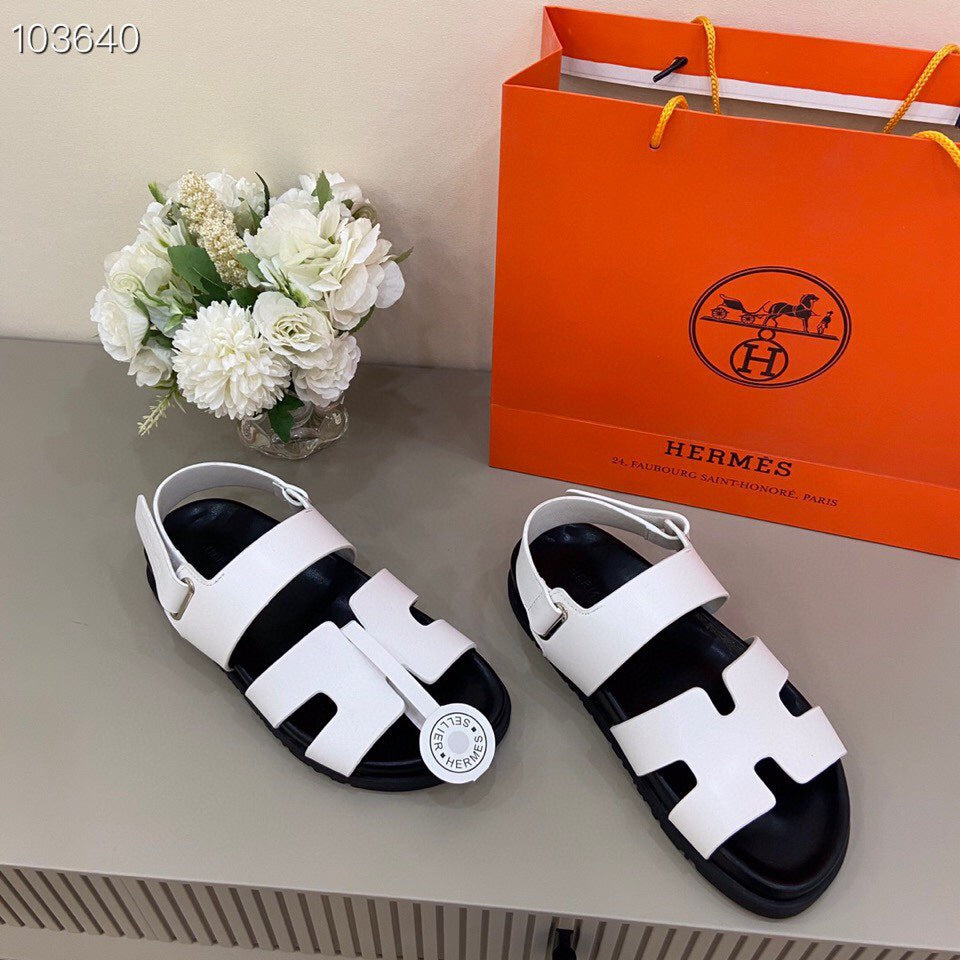 HM GENIUS SANDAL BLACK AND WHITE CALFSKIN