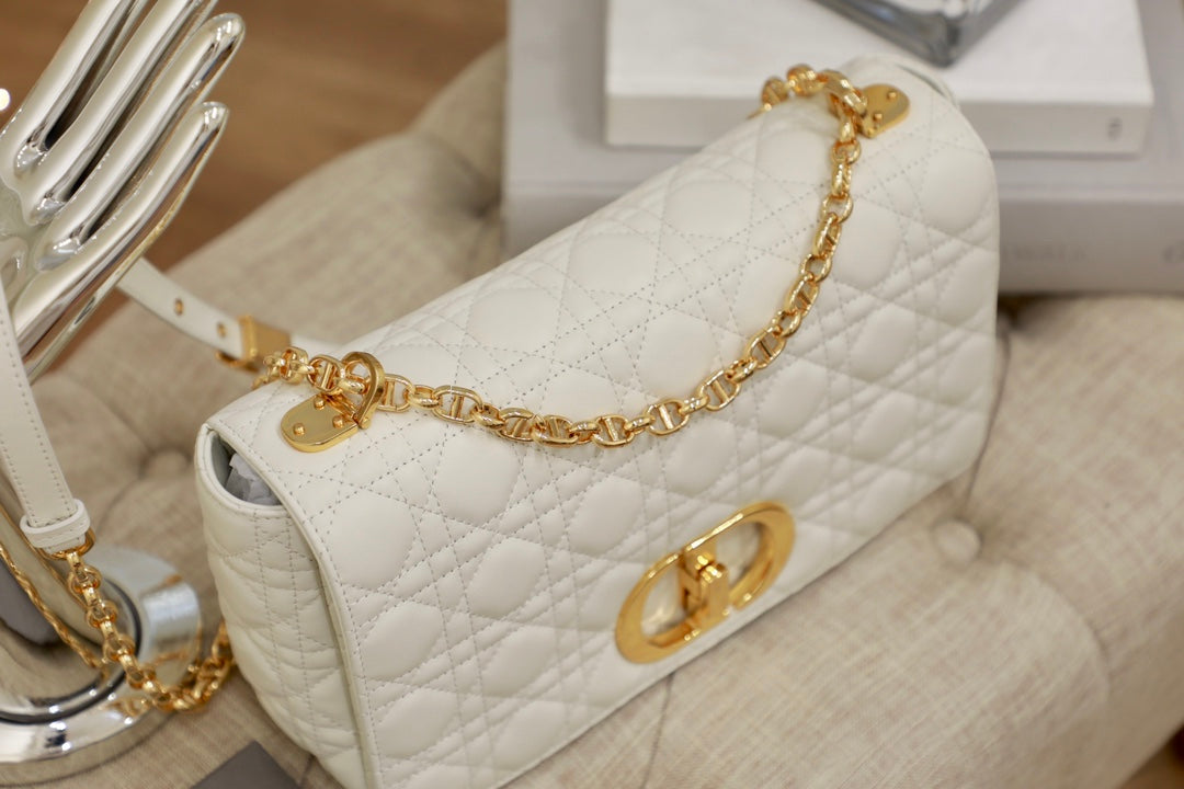 LARGE CARO BAG 28 WHITE CALFSKIN