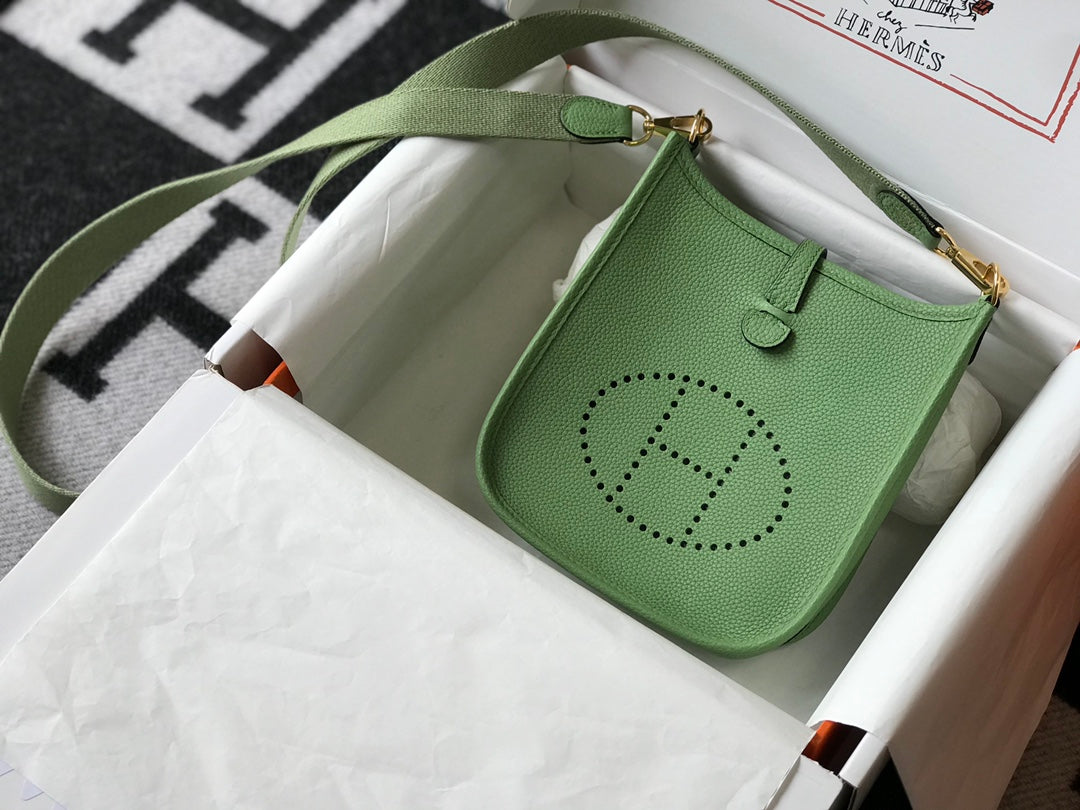 Mini Evelyne 18cm Dark Green Togo Ghw