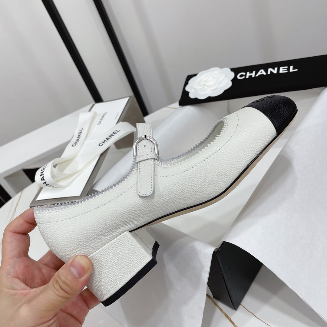 CC MARY JANE BLOCK HEEL WHITE SHEEPSKIN