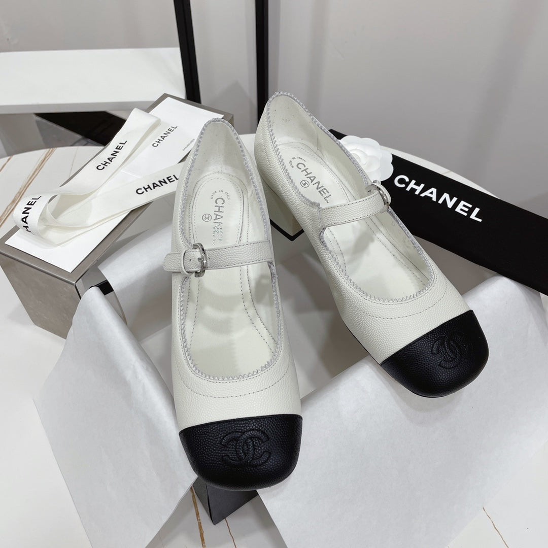 CC MARY JANE BLOCK HEEL WHITE SHEEPSKIN