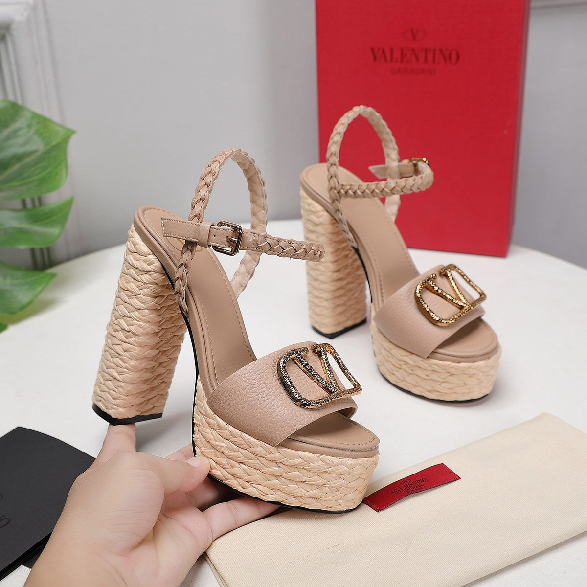 VT 25 Platform Sandals Nude Cowhide Espadrilles