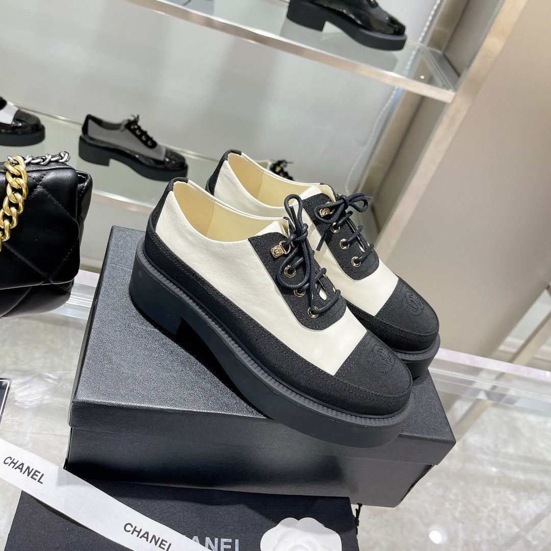 CC Sneaker 45mm Black White Wrinkled Lambskin And Fabric