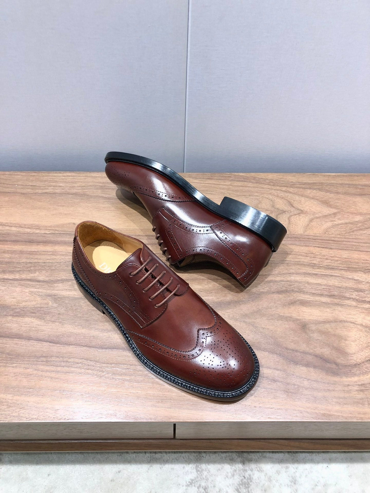CD LONDON WINGTIP OXFORD BROWN CALFSKIN