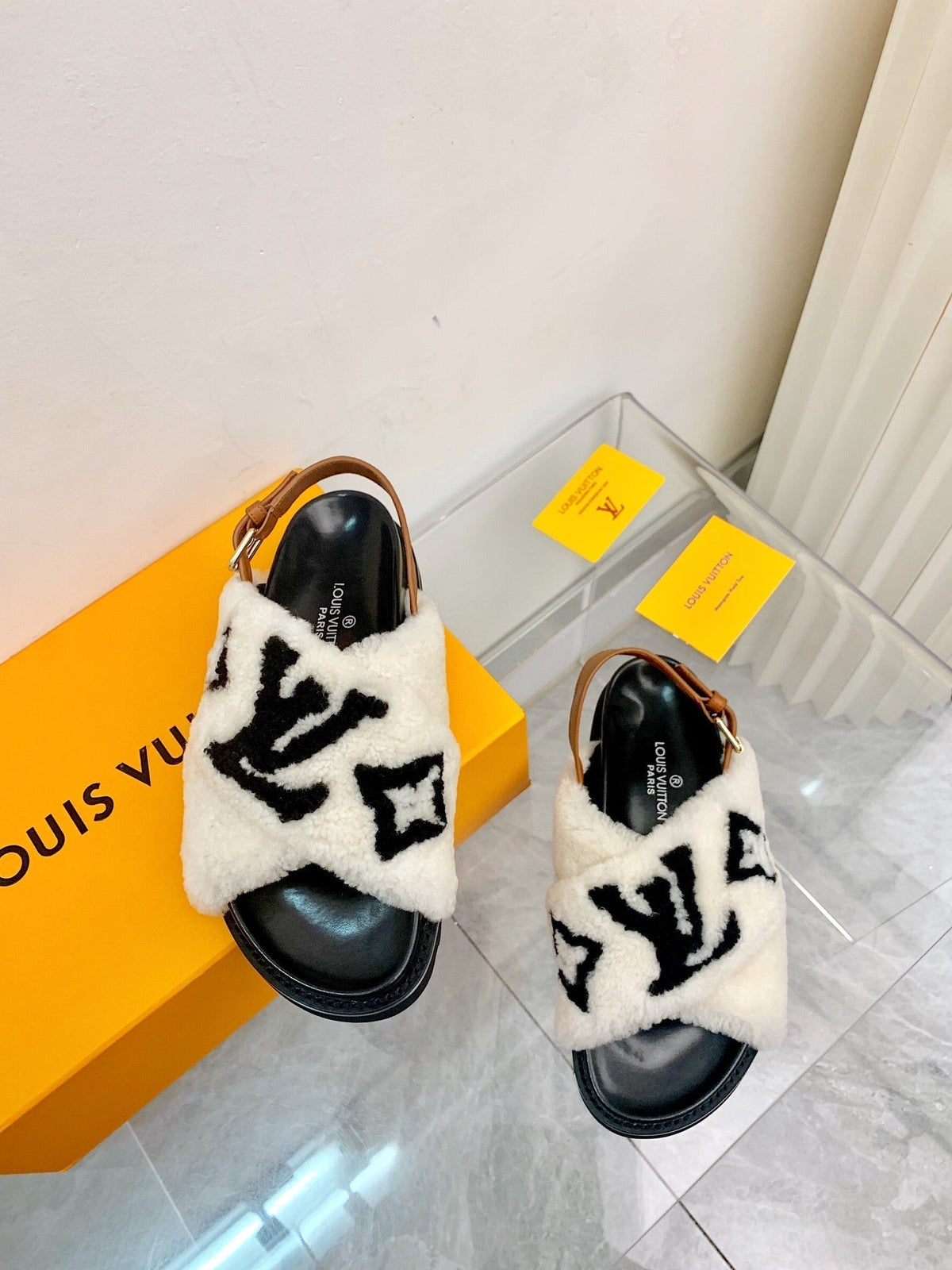 LV Paseo Flat Comfort Sandal White Black Fleece