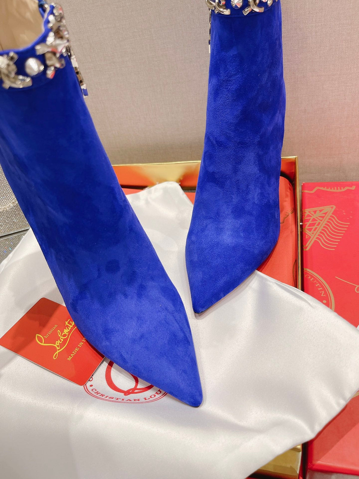 CL Chain Booty Ankle Boots 100mm Velvet Blue