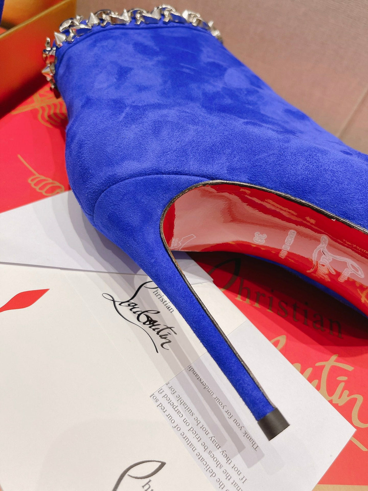 CL Chain Booty Ankle Boots 100mm Velvet Blue
