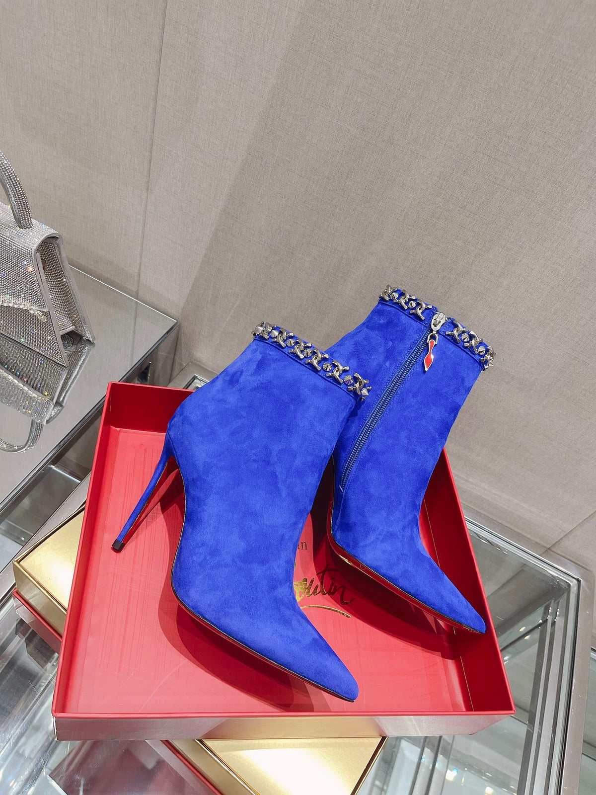 CL Chain Booty Ankle Boots 100mm Velvet Blue