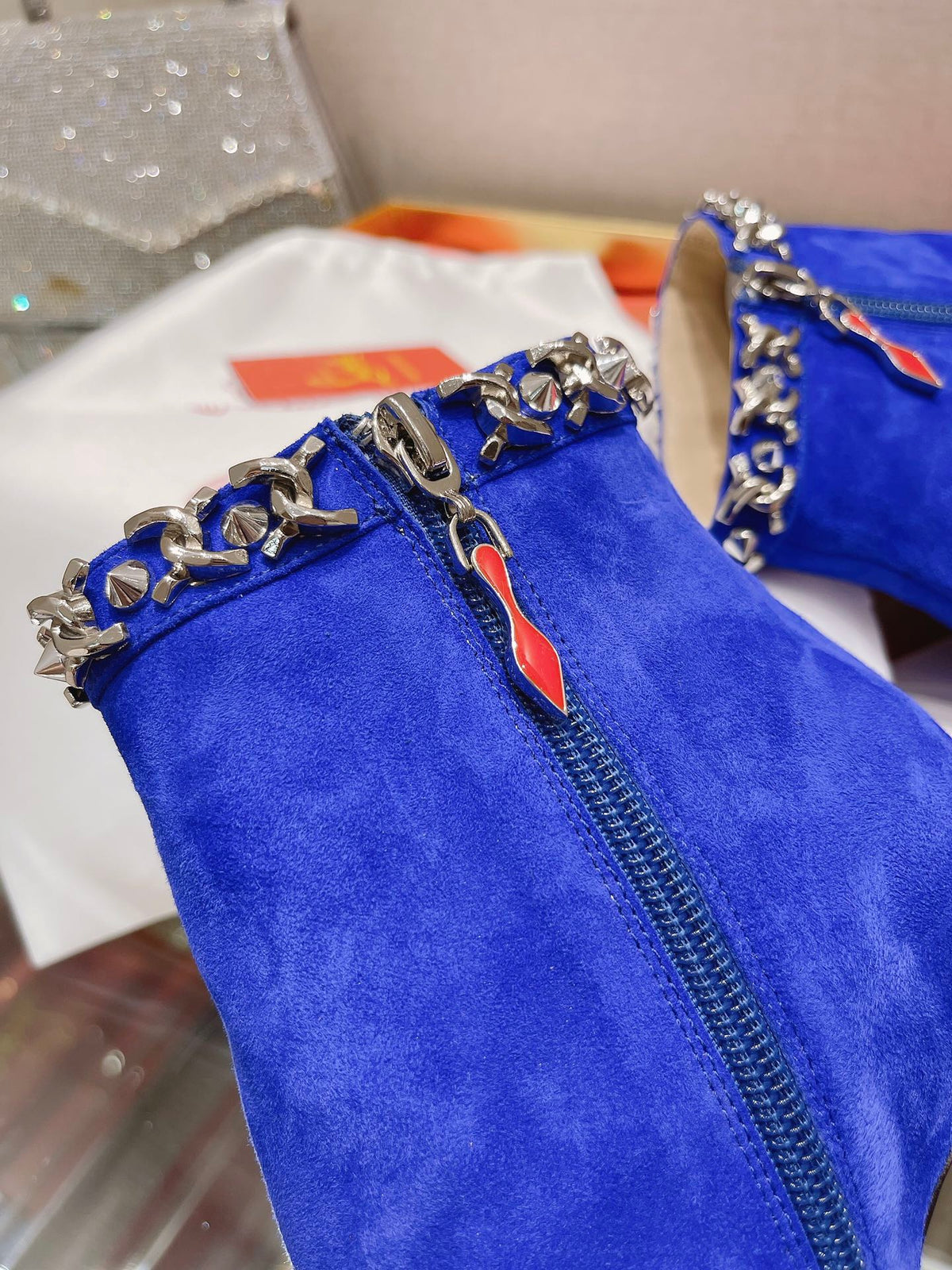 CL Chain Booty Ankle Boots 100mm Velvet Blue