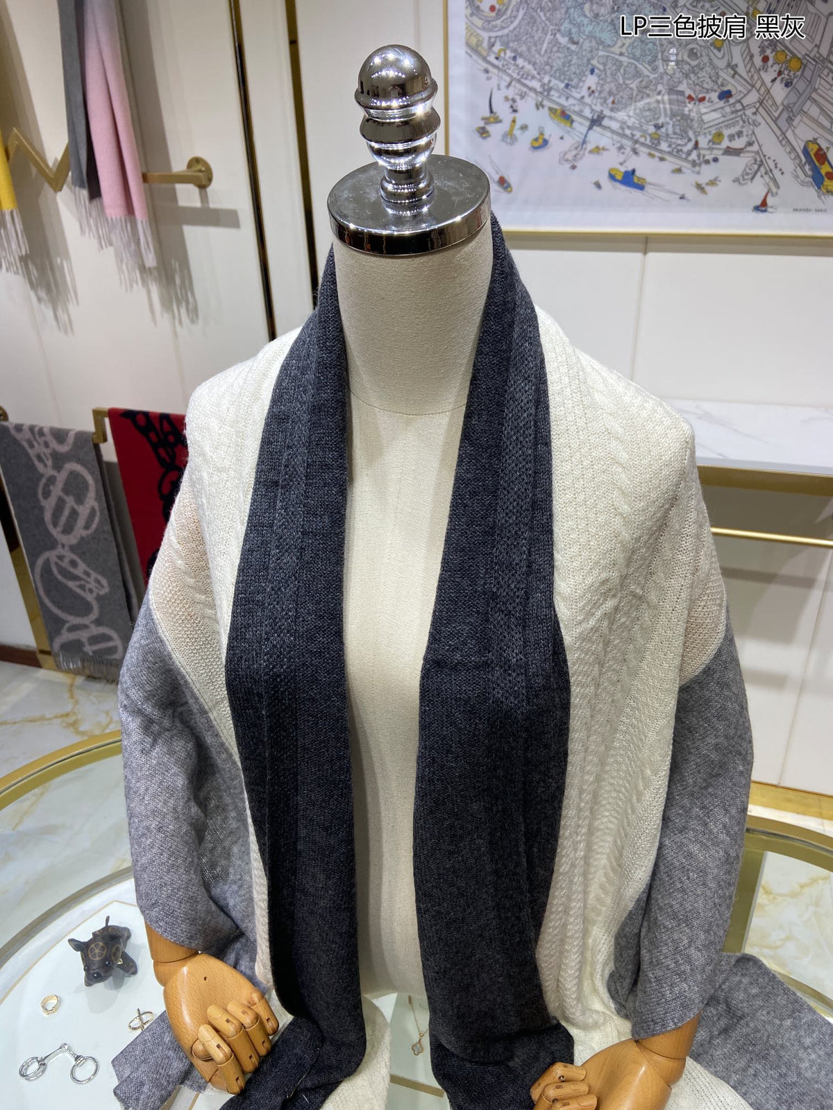 LP Scarf 190 CM In Grey White Mix Black Cashmere  649676